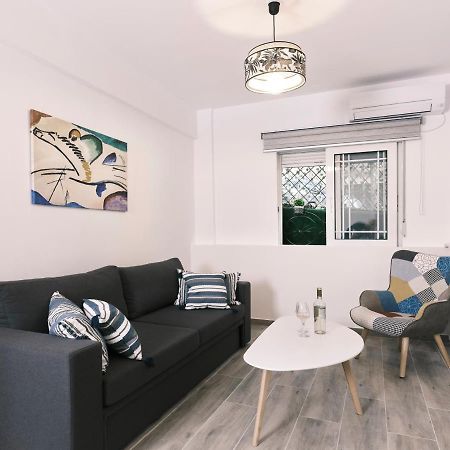 "Under The Olive Tree"- Beautiful Apartment In The Heart Of Athen Exterior foto