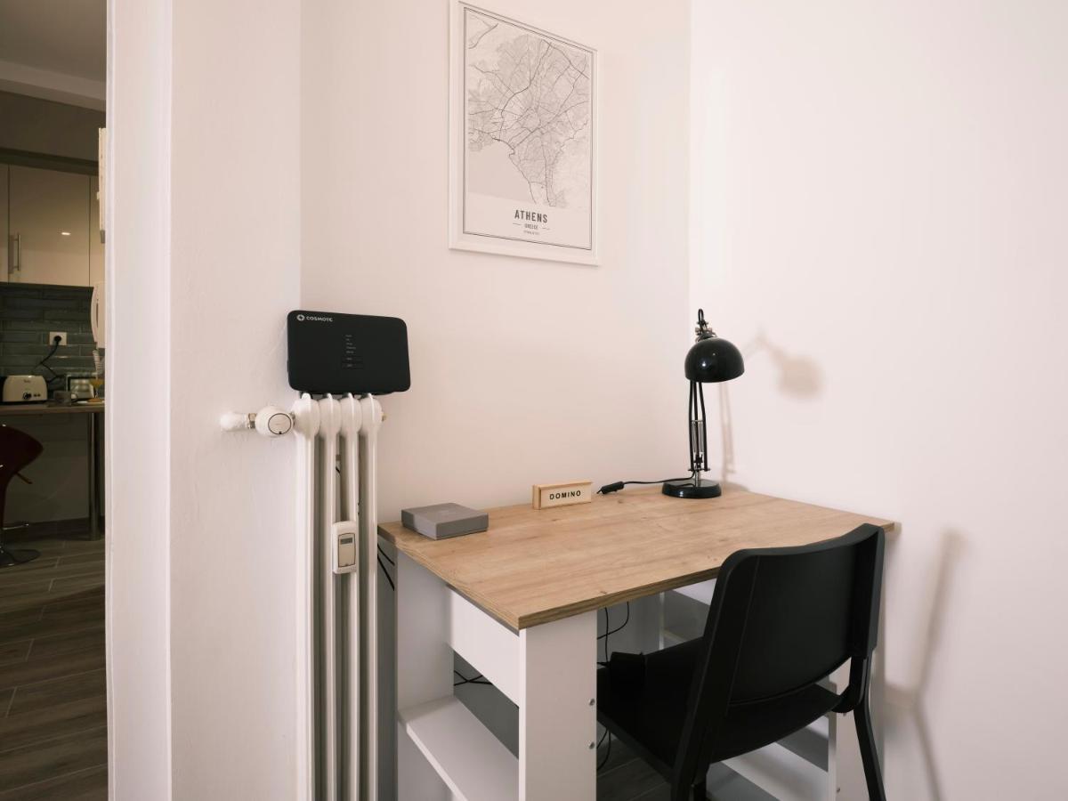 "Under The Olive Tree"- Beautiful Apartment In The Heart Of Athen Exterior foto