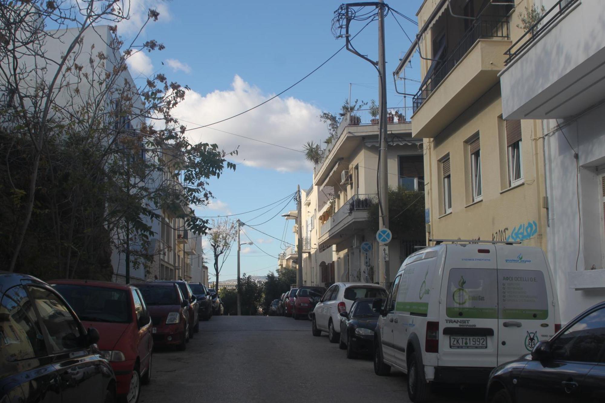"Under The Olive Tree"- Beautiful Apartment In The Heart Of Athen Exterior foto